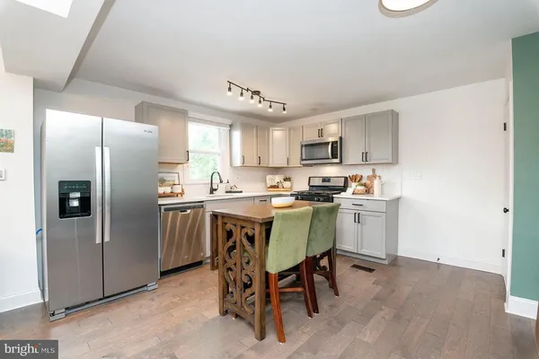 $2,800 | 3302 Orlando Avenue, Baltimore, MD 21234