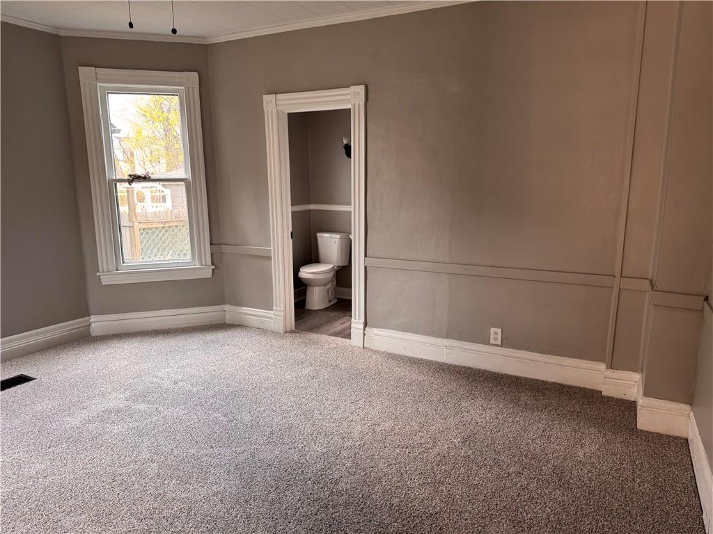 809 Linden Street Sharon, PA 16146 - Photo 5 of 17 Den with half bath