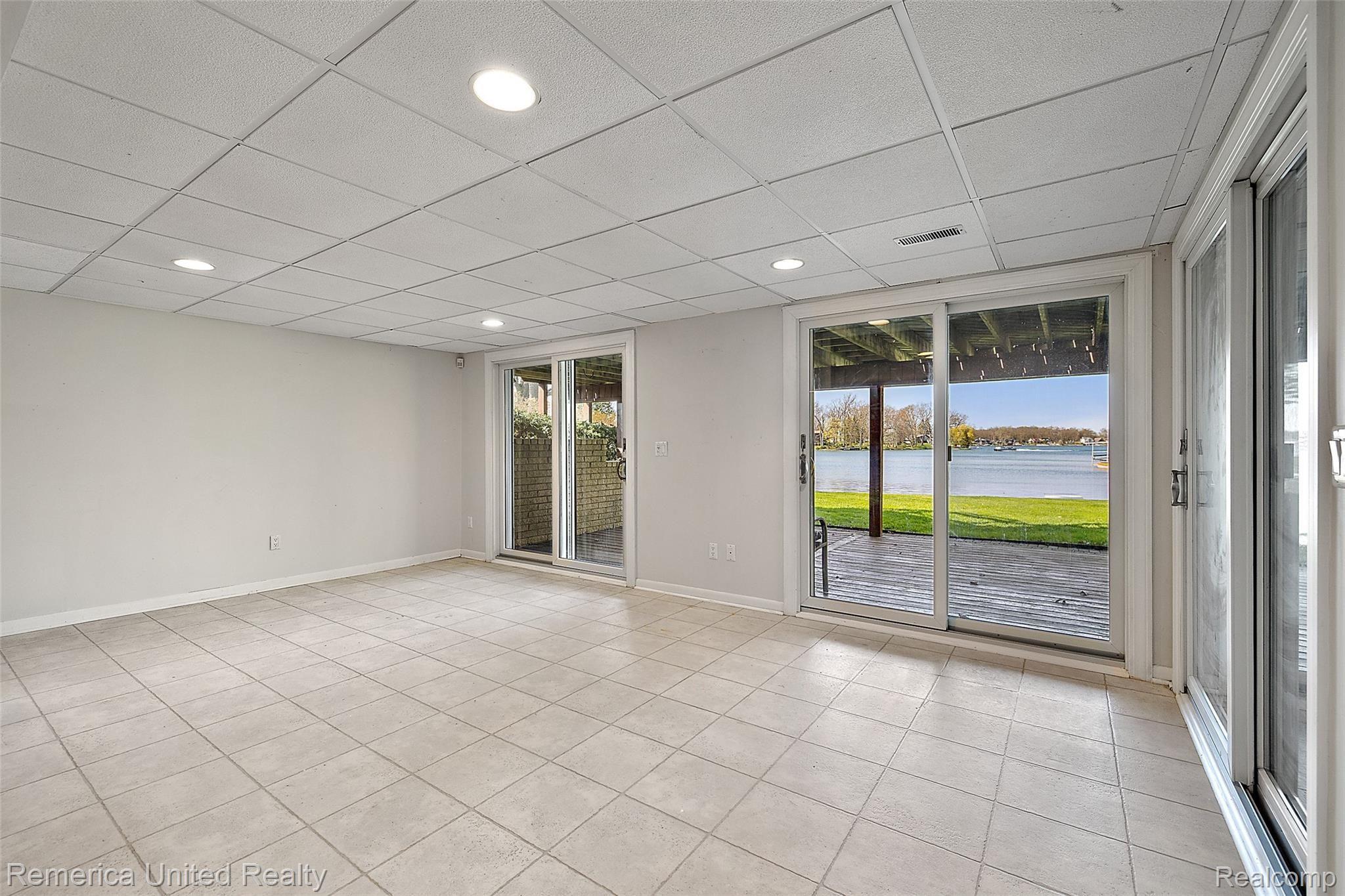 7230 Hatchery Road Waterford, MI 48327 - Photo 21 of 72 7230 Hatchery Rd-66.jpg