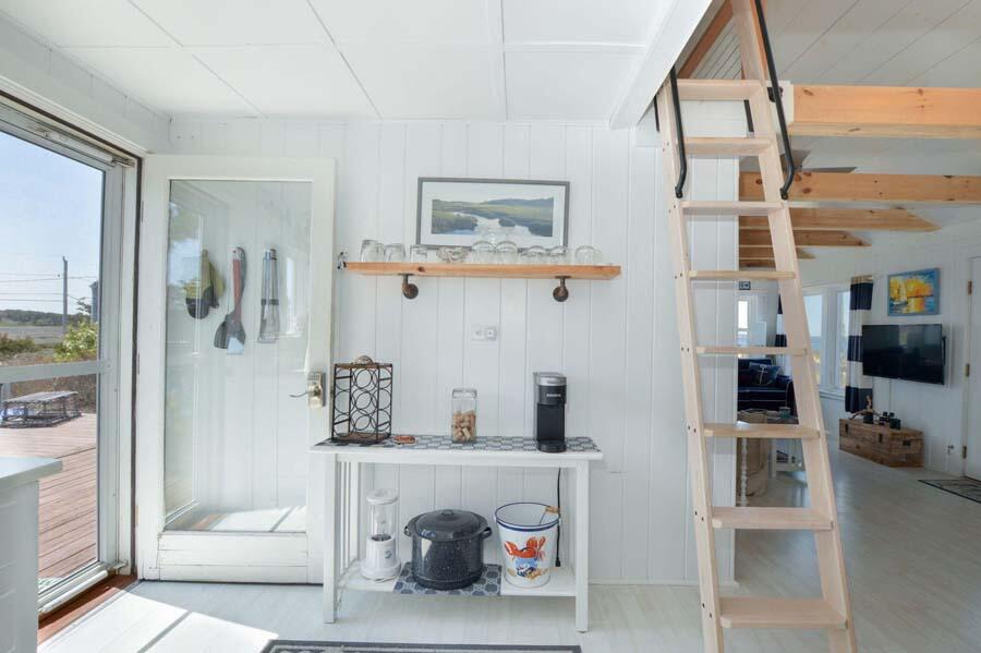 54 Salt Marsh Road East Sandwich, MA 02537 - Photo 8 of 42 20230513171948204930000000-o
