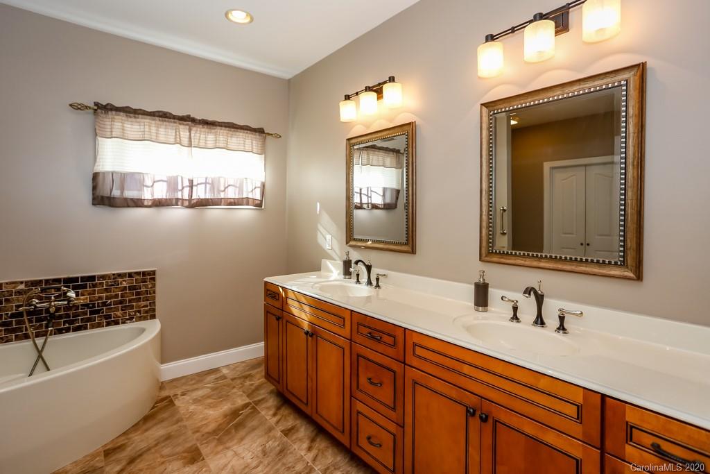 1605 Salem Church Road Bostic, NC 28018 - Photo 9 of 28 Gallery Image 9