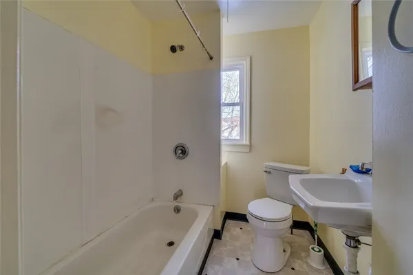 $119,900 | 64 Louisa Street, Binghamton, NY 13904