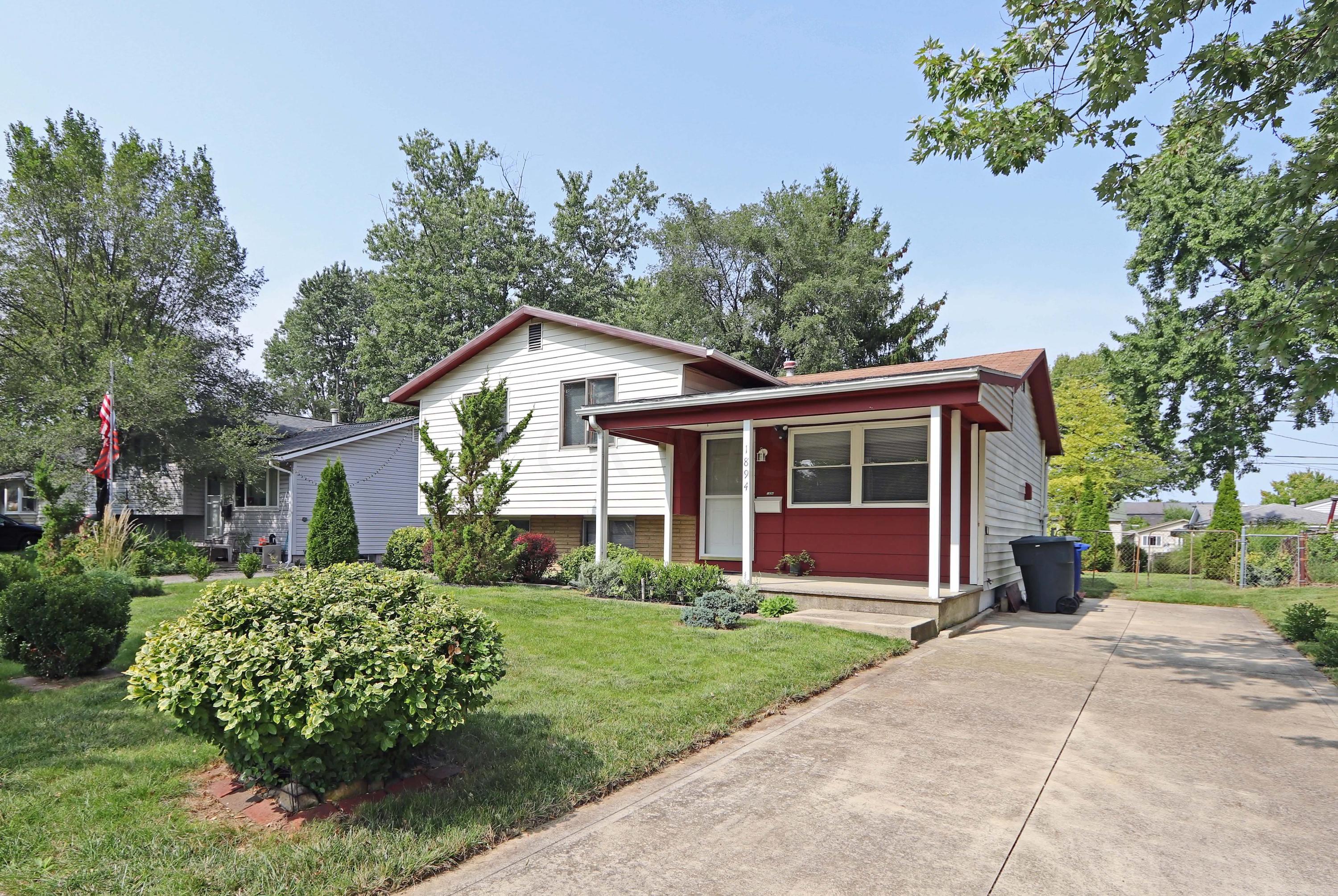 1894 Brookfield Road Columbus, OH 43229 - Photo 2 of 38 Gallery Image 2