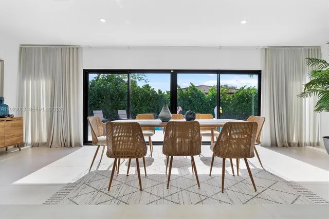 $2,299,000 | 210 Northeast 107th Street, Miami Shores, FL 33161