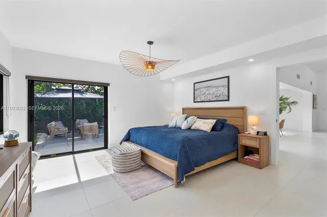 $2,299,000 | 210 Northeast 107th Street, Miami Shores, FL 33161