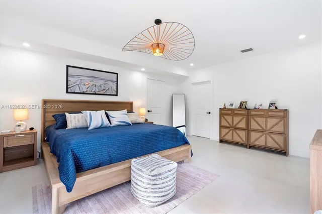 $2,299,000 | 210 Northeast 107th Street, Miami Shores, FL 33161