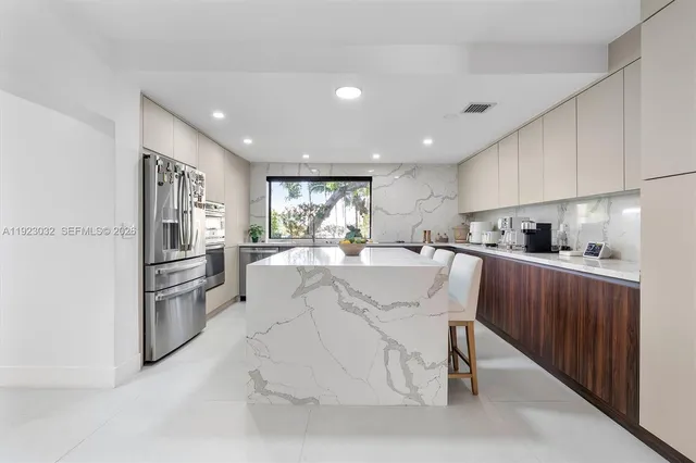 $2,299,000 | 210 Northeast 107th Street, Miami Shores, FL 33161