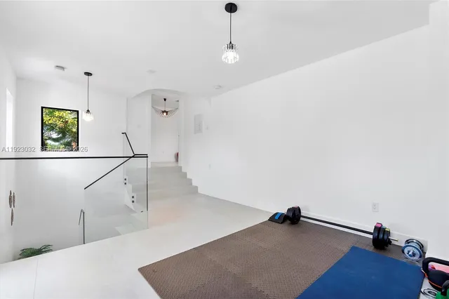 $2,299,000 | 210 Northeast 107th Street, Miami Shores, FL 33161