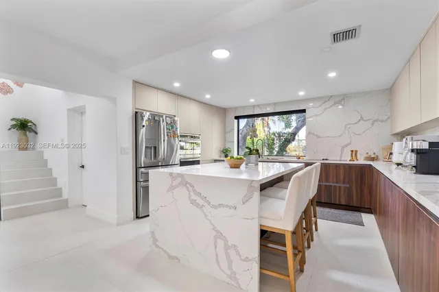 $2,299,000 | 210 Northeast 107th Street, Miami Shores, FL 33161