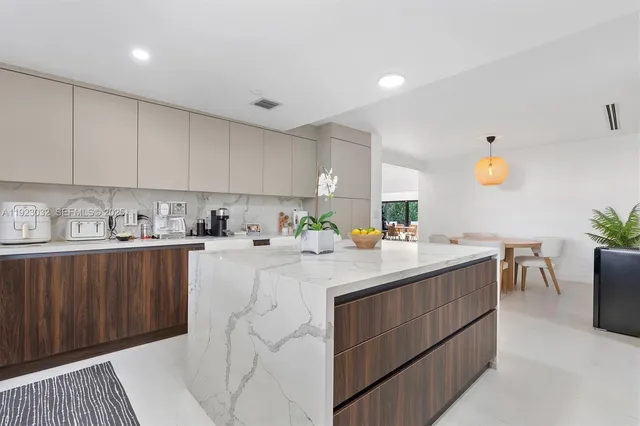 $2,299,000 | 210 Northeast 107th Street, Miami Shores, FL 33161