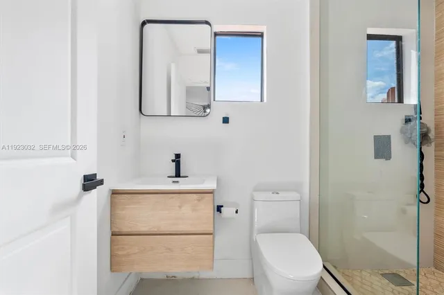 $2,299,000 | 210 Northeast 107th Street, Miami Shores, FL 33161