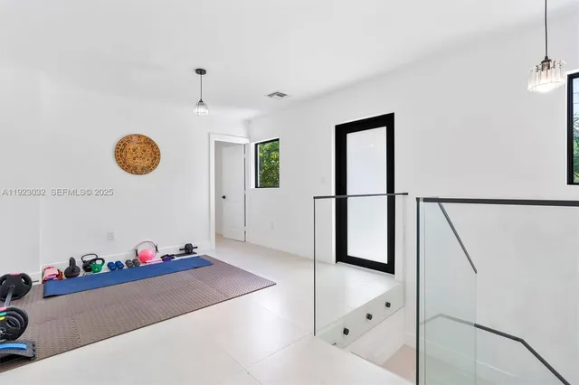 $2,299,000 | 210 Northeast 107th Street, Miami Shores, FL 33161