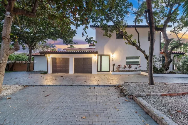 $2,299,000 | 210 Northeast 107th Street, Miami Shores, FL 33161