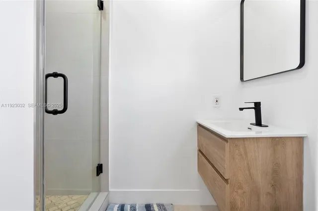 $2,299,000 | 210 Northeast 107th Street, Miami Shores, FL 33161