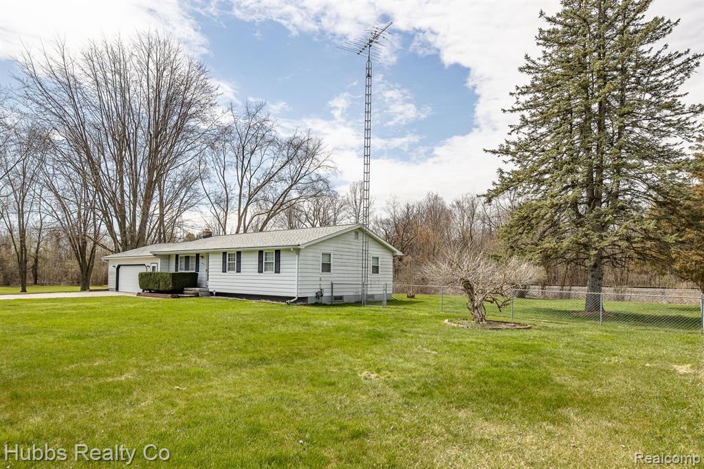 6357 Turner Road Flushing, MI 48433 - Photo 7 of 58