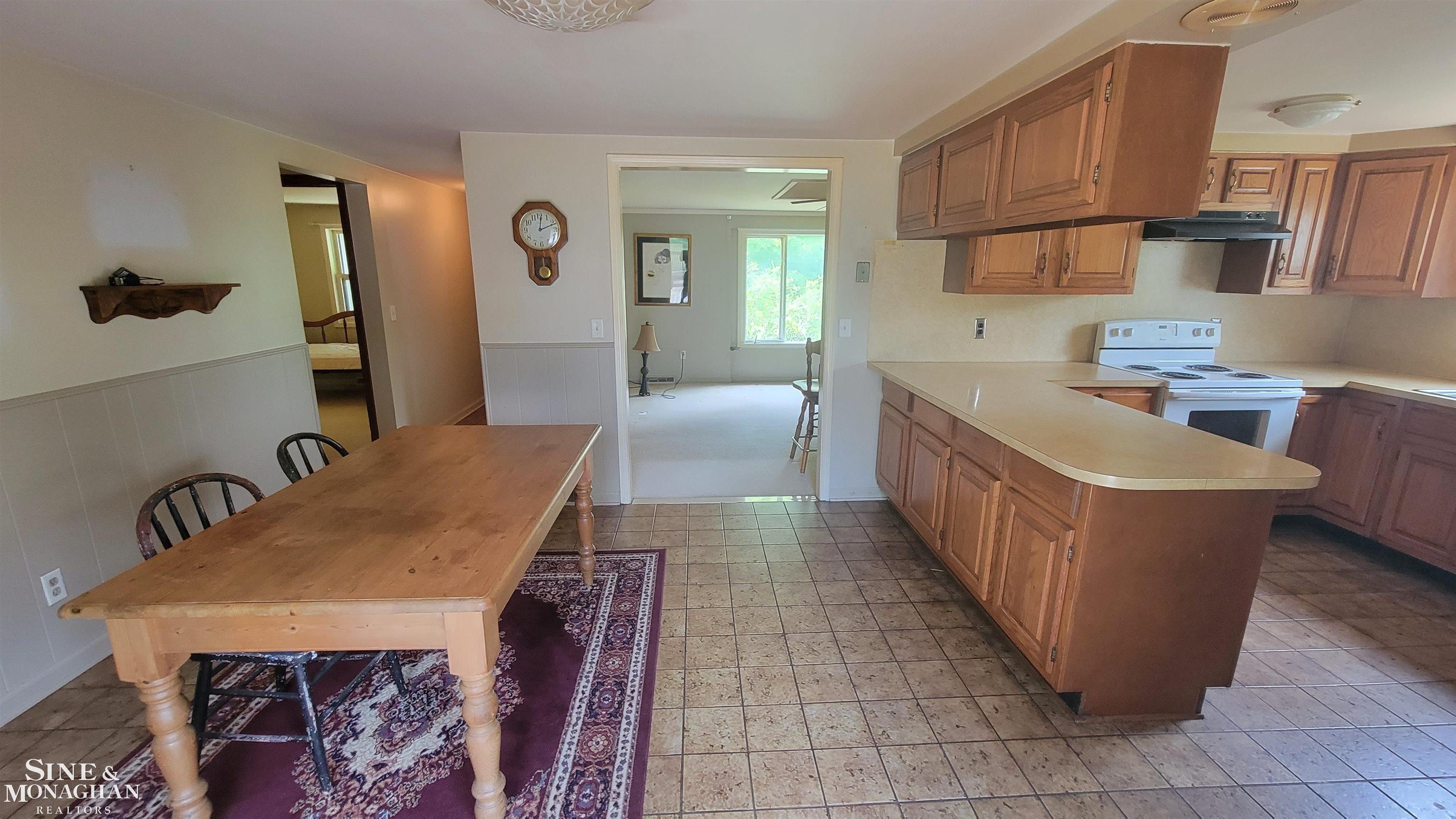 543 Palms Road Goodells, MI 48027 - Photo 11 of 35
