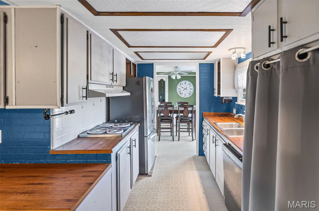 801 Scott Troy Road Lebanon, IL 62254 - Photo 27 of 41