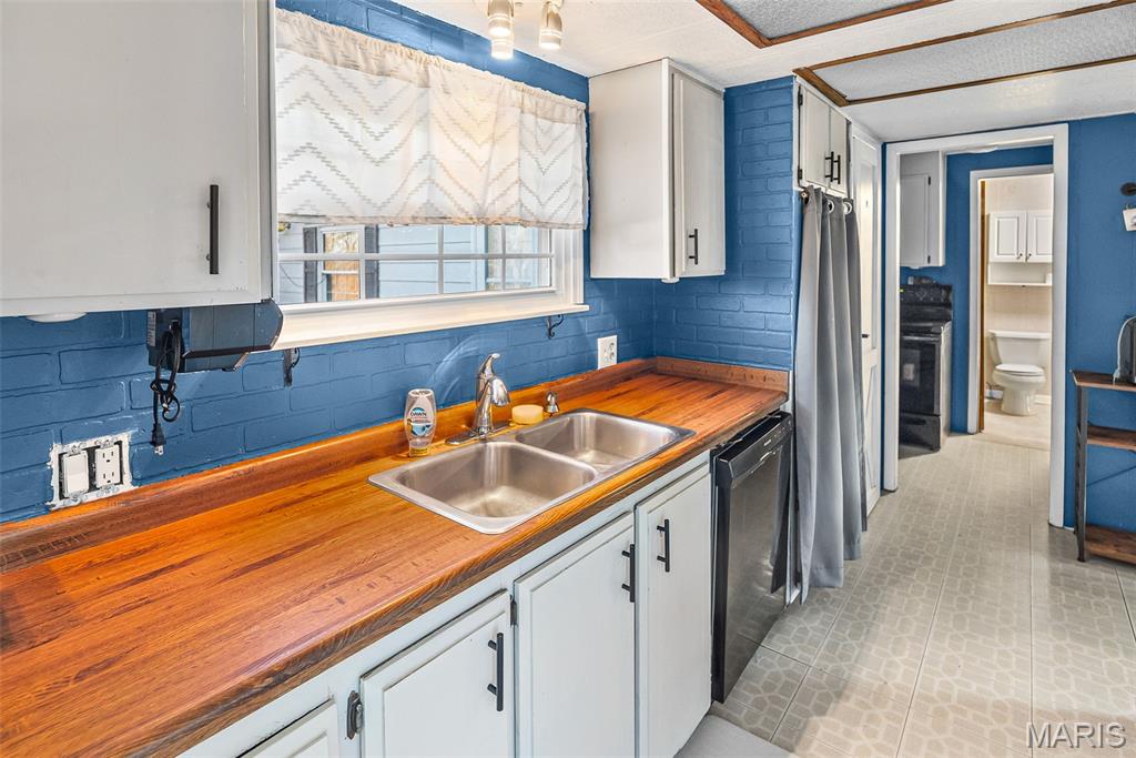 801 Scott Troy Road Lebanon, IL 62254 - Photo 33 of 41