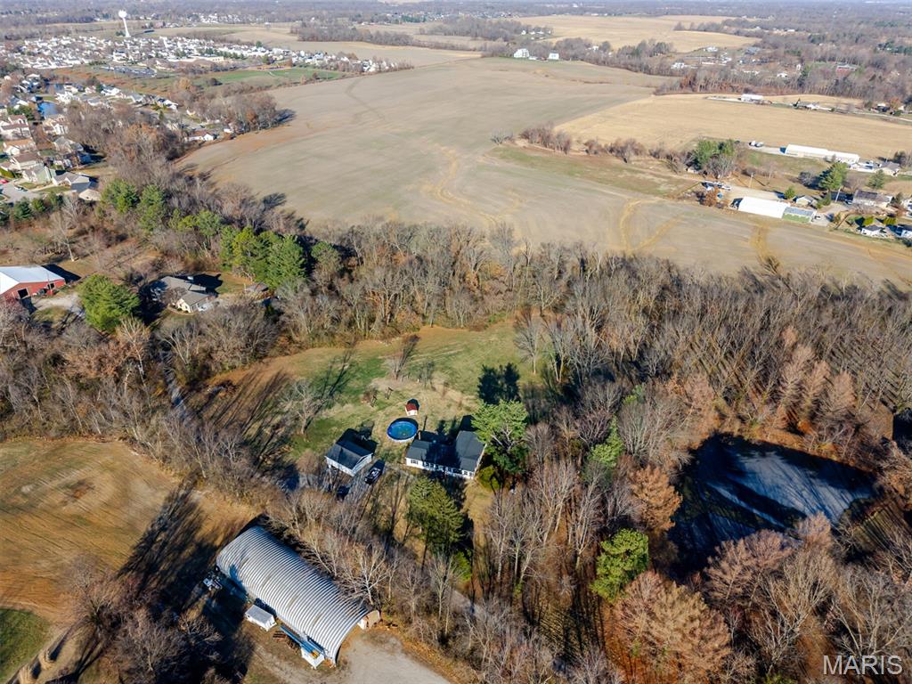 801 Scott Troy Road Lebanon, IL 62254 - Photo 37 of 41