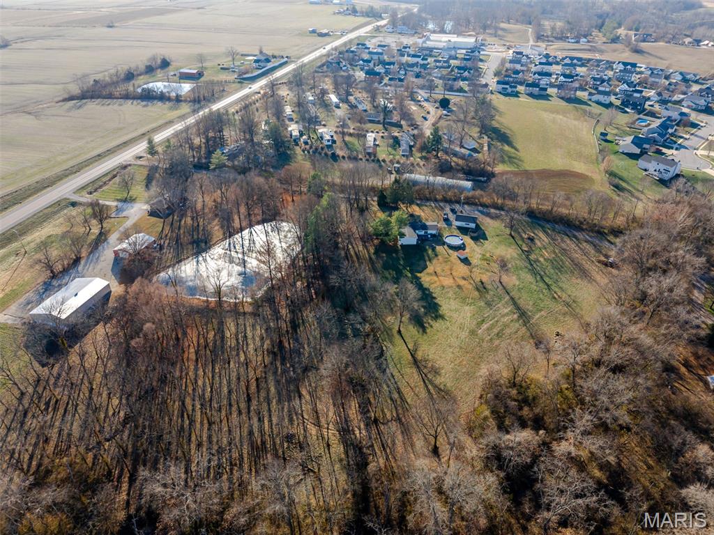 801 Scott Troy Road Lebanon, IL 62254 - Photo 40 of 41