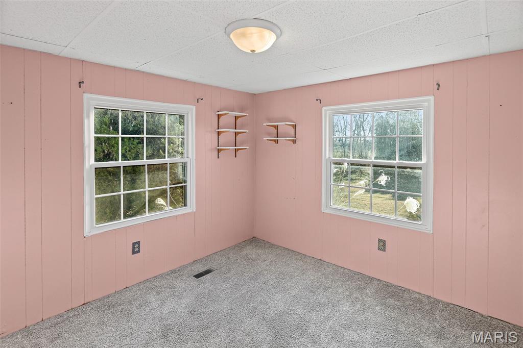 801 Scott Troy Road Lebanon, IL 62254 - Photo 10 of 41