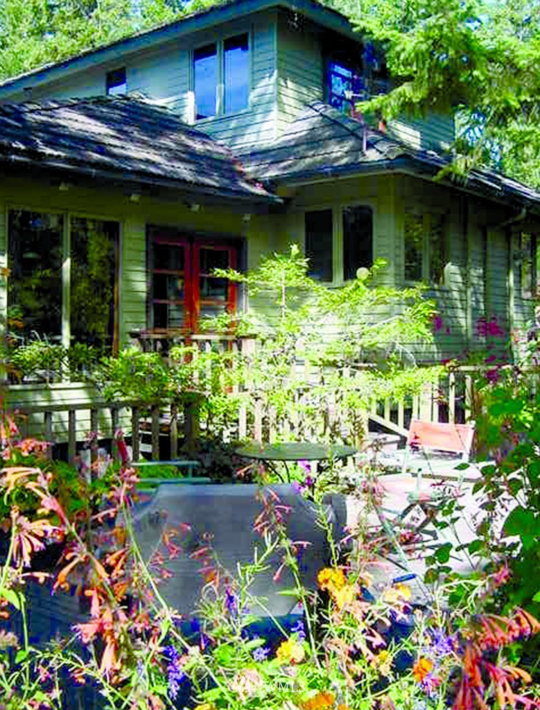 2626 Roche Harbor Road San Juan Island, WA 98250 - Photo 1 of 14 Gallery Image 1