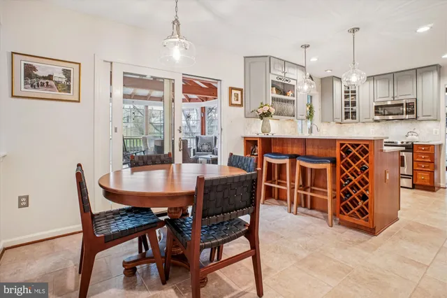 $889,000 | 12406 Shallow Ford Court, Herndon, VA 20170