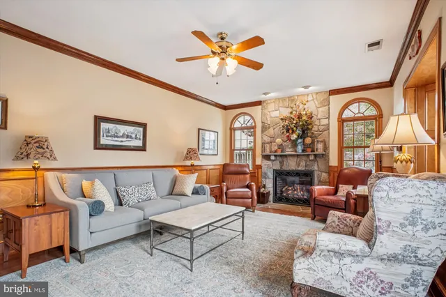 $889,000 | 12406 Shallow Ford Court, Herndon, VA 20170