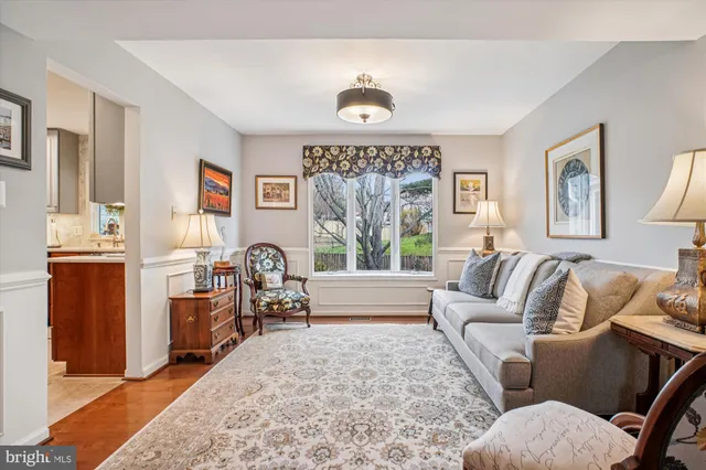 $889,000 | 12406 Shallow Ford Court, Herndon, VA 20170