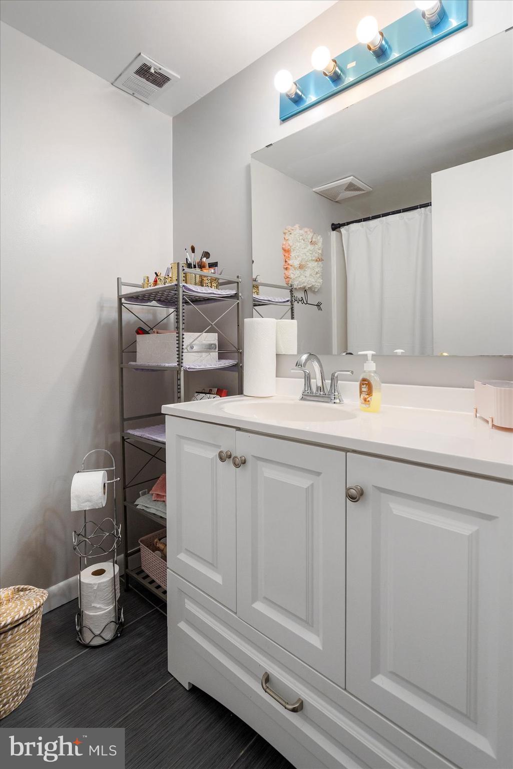 9625 White Acre Road, Unit B3 Columbia, MD 21045 - Photo 20 of 28