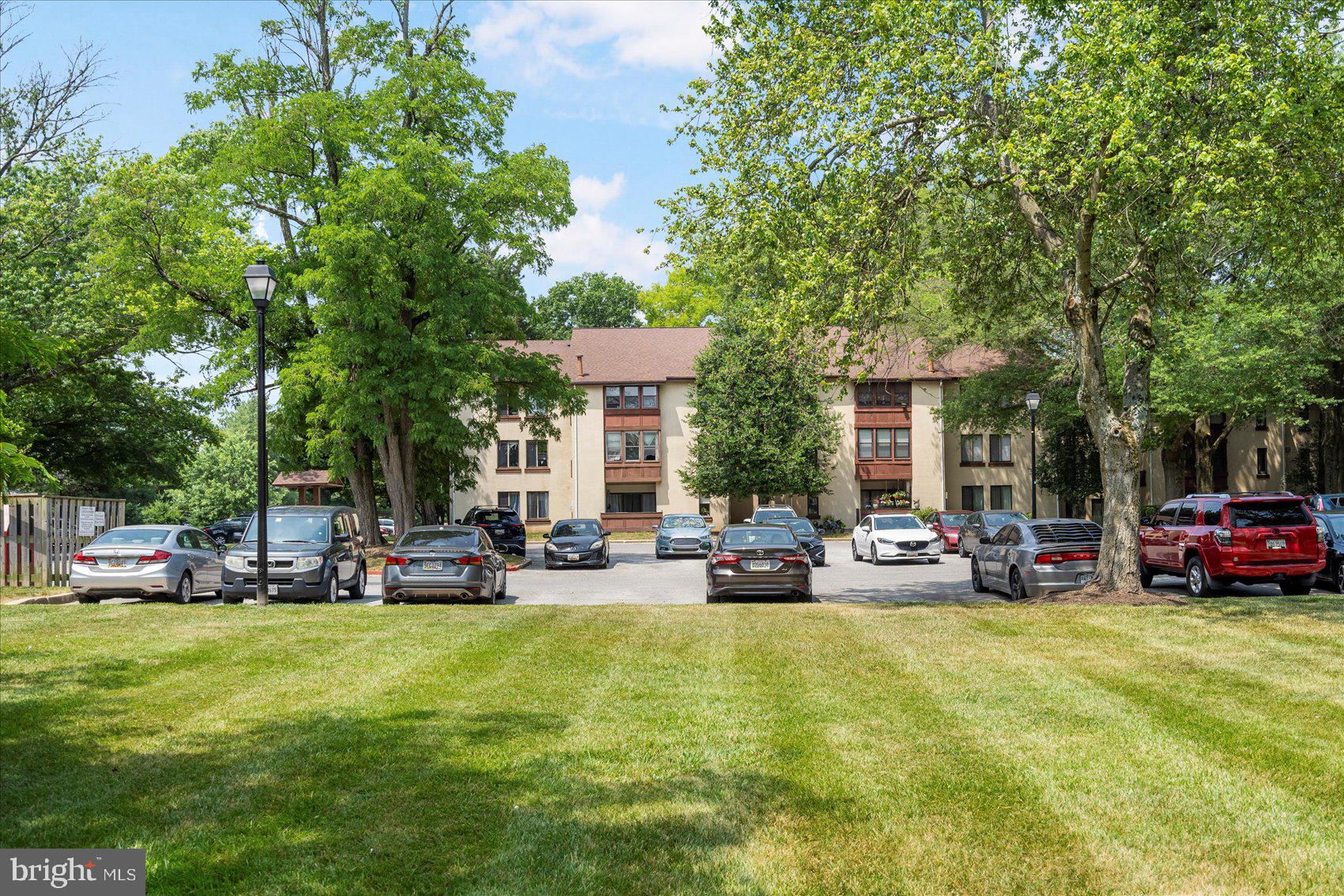 9625 White Acre Road, Unit B3 Columbia, MD 21045 - Photo 3 of 28