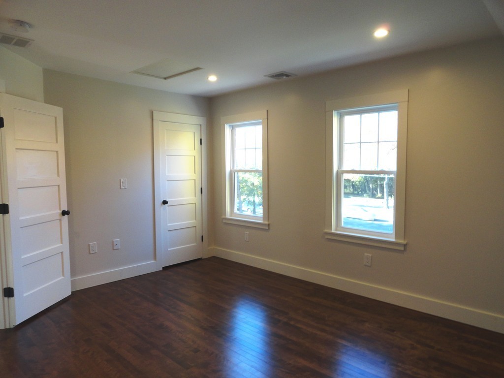 3 Brook Road Milton, MA 02186 - Photo 12 of 18 Gallery Image 12