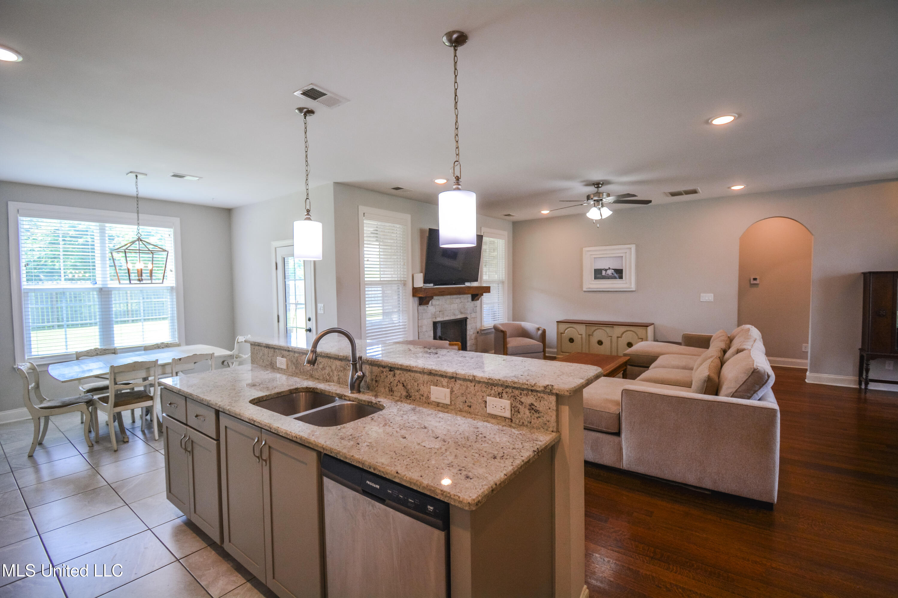 4625 Riva Ridge Drive Olive Branch, MS 38654 - Photo 14 of 34 DSC_0178