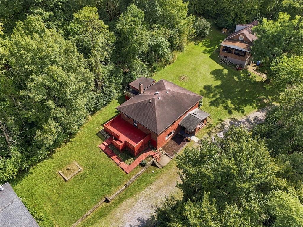 2485 Greentree Road Carnegie, PA 15106 - Photo 6 of 50 Gallery Image 6