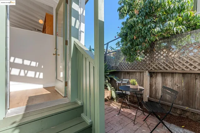 $525,000 | 350 Henry Street, Oakland, CA 94607