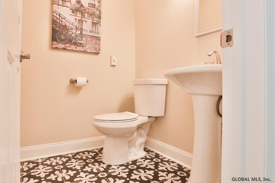34 Altamont Road Voorheesville, NY 12186 - Photo 9 of 34 Photo 9