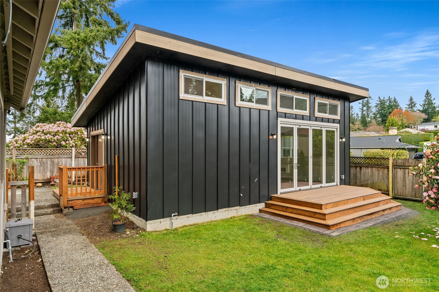 8615 184th Street Southwest Edmonds, WA 98026 - Photo 32 of 39