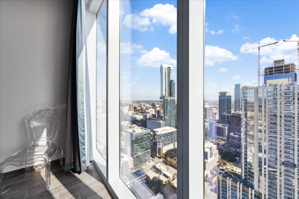 301 West Avenue, Unit 4005 Austin, TX 78701 - Photo 15 of 22 Northeast view