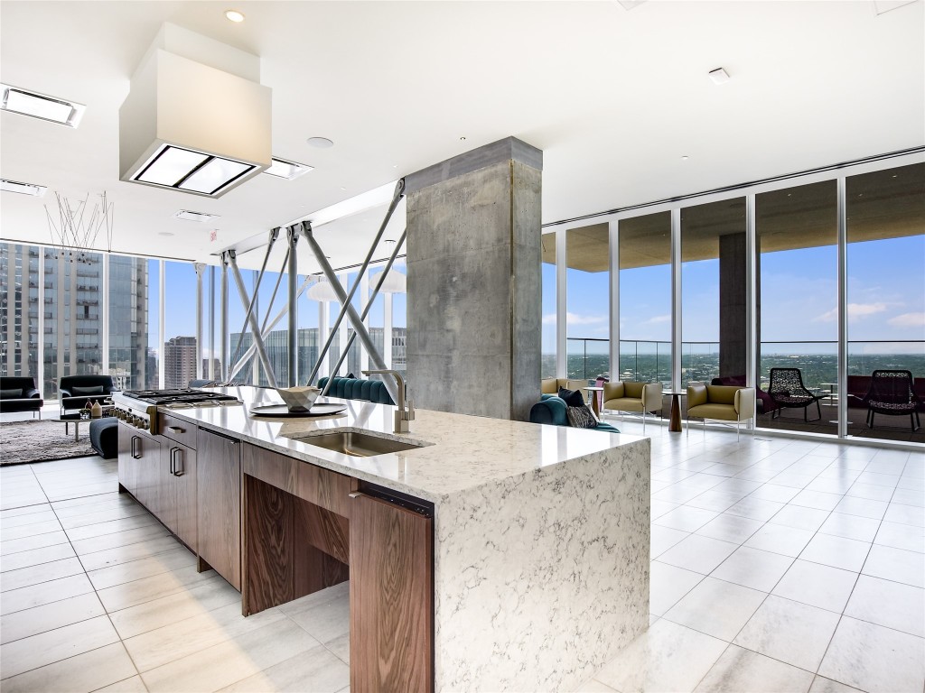 301 West Avenue, Unit 4005 Austin, TX 78701 - Photo 19 of 22 owners lounge 34th floor