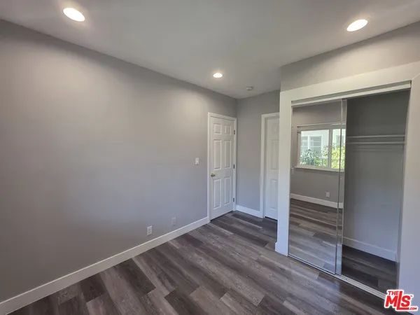 $1,900 | 105 Roswell Avenue, Unit 6, Long Beach, CA 90803