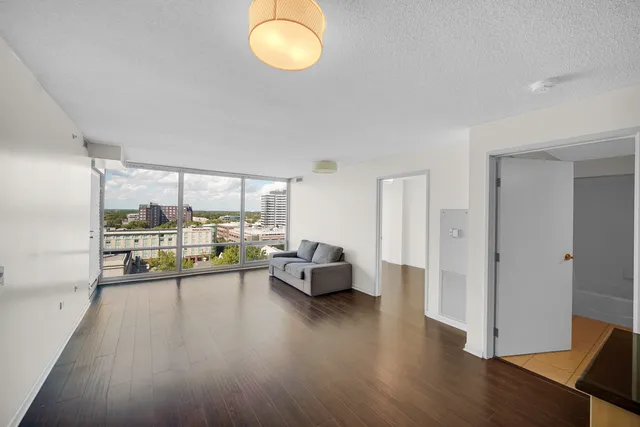 $385,000 | 800 Elgin Road, Unit 1210, Evanston, IL 60201