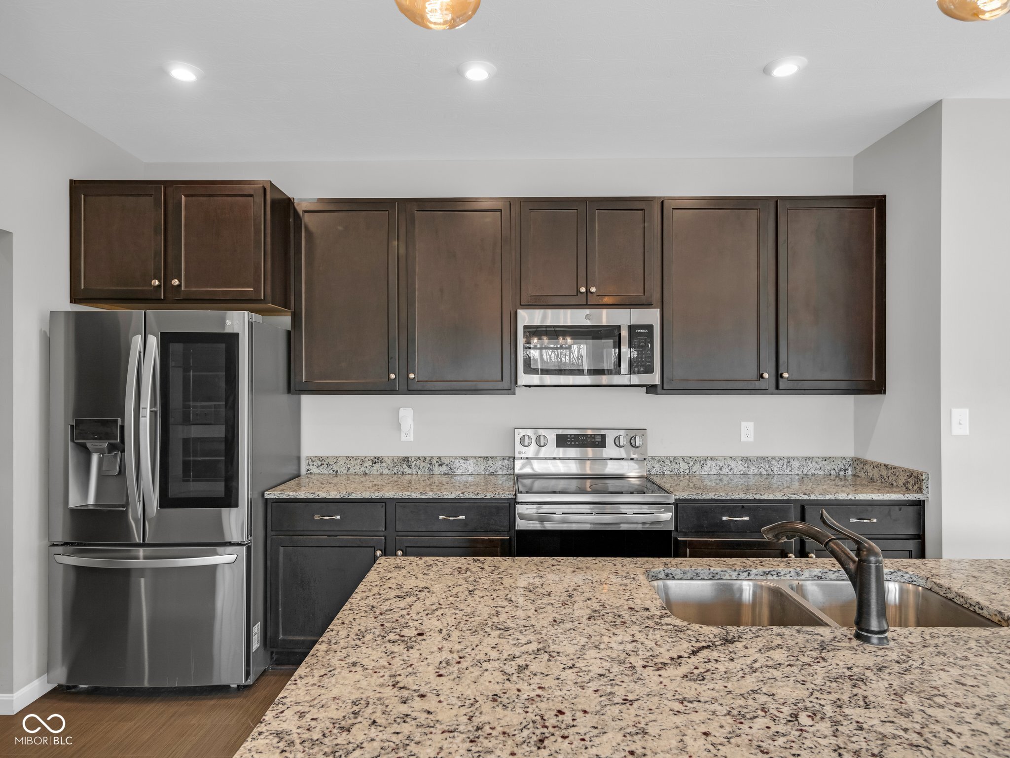 9715 Violet Circle Indianapolis, IN 46239 - Photo 14 of 30