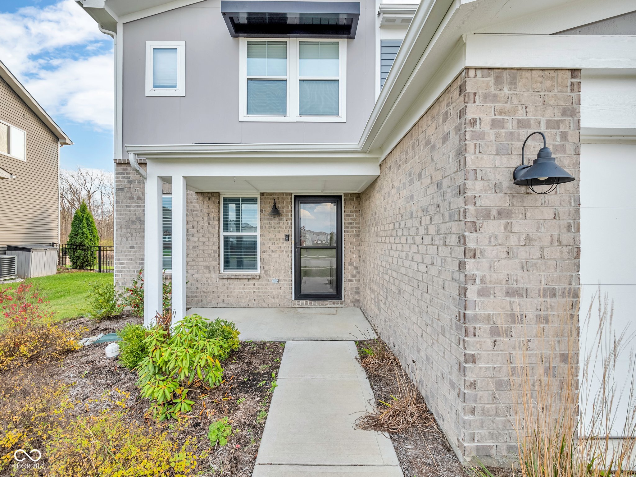 9715 Violet Circle Indianapolis, IN 46239 - Photo 3 of 30