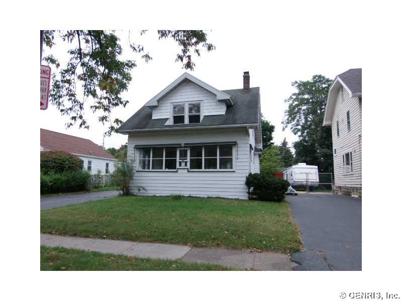 215 Versailles Road Rochester, NY 14621 - Photo 1 of 1 Exterior Front