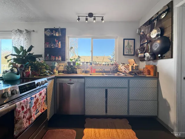 $390,000 | 2116 Concord Avenue, Moscow, ID 83843