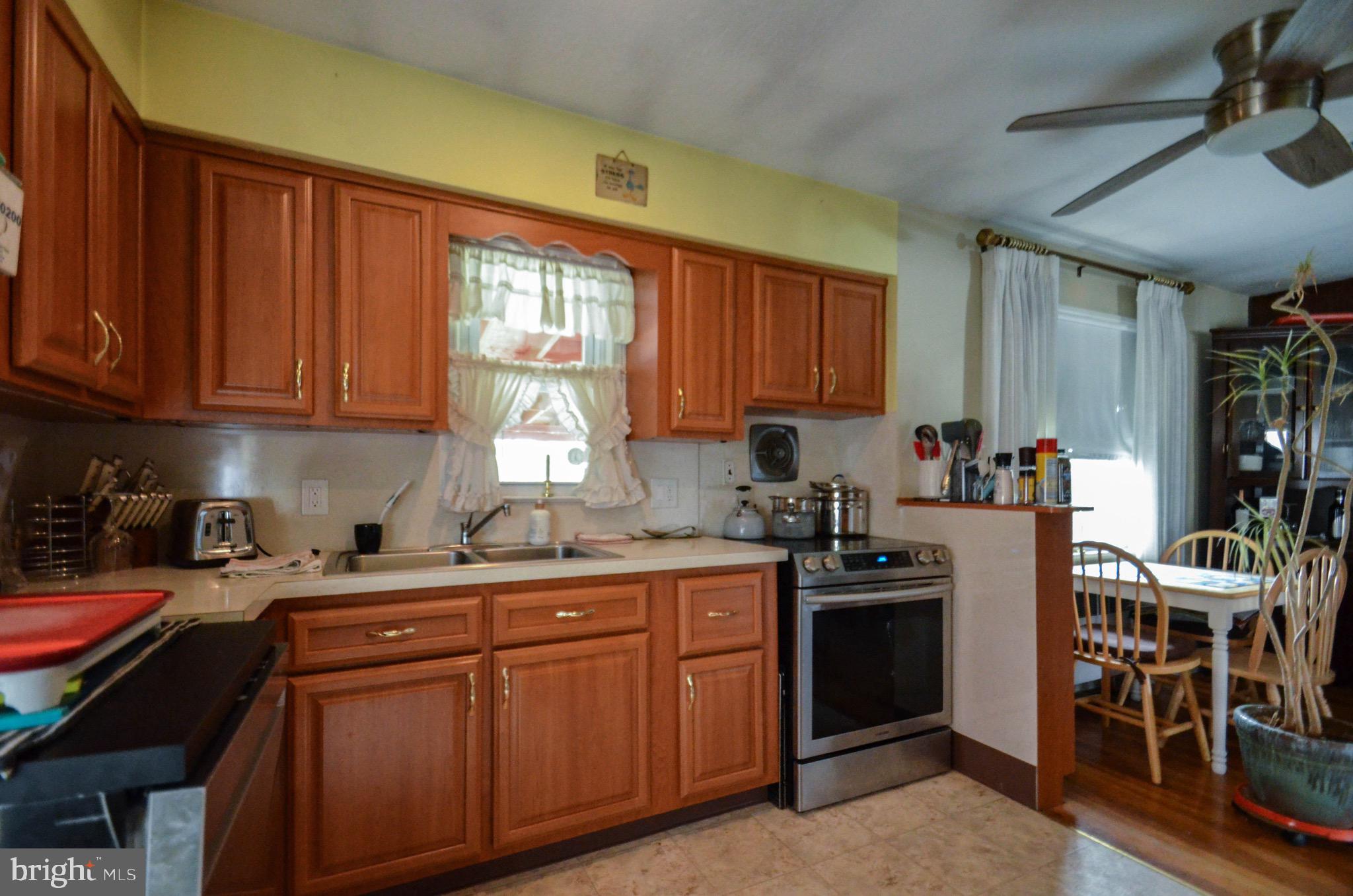 3021 Mission Road Bethlehem, PA 18017 - Photo 8 of 18 Gallery Image 8