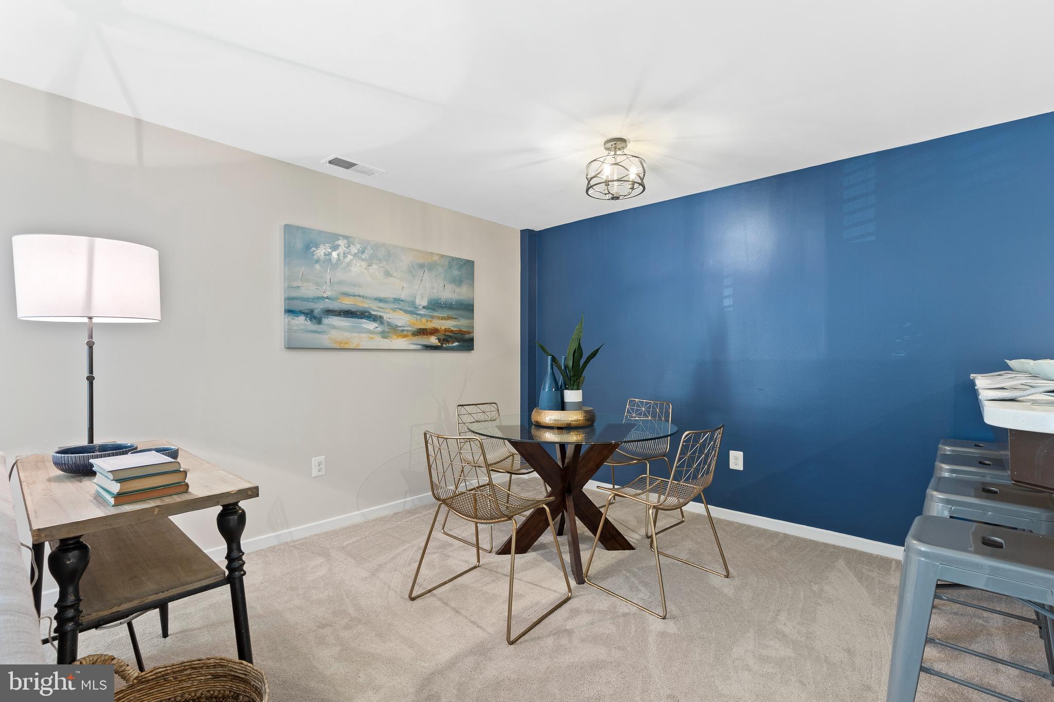 128 West Barre Street, Unit R 34 Baltimore, MD 21201 - Photo 10 of 34 Dining room