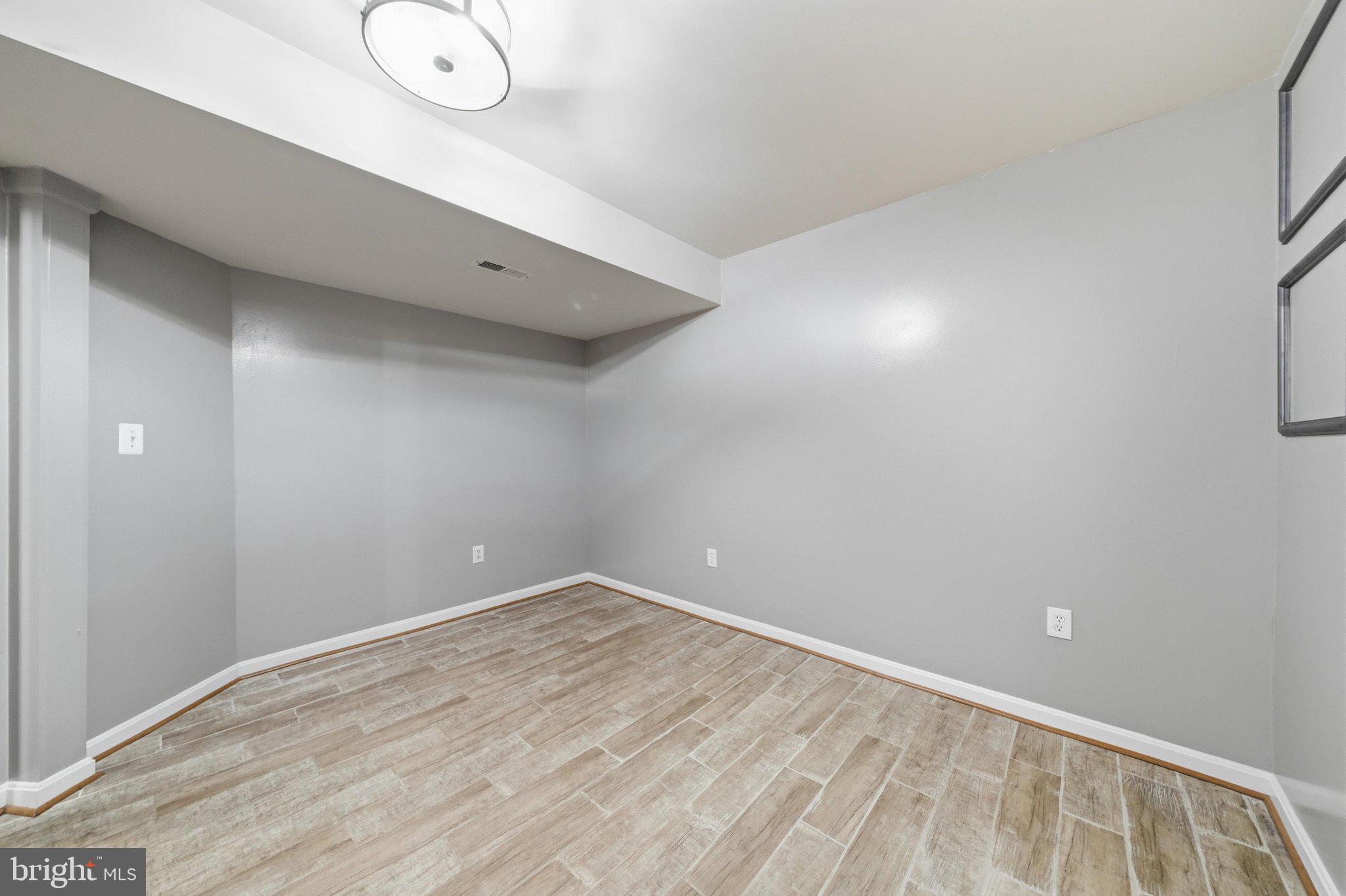 13131 Clarksburg Square Road Clarksburg, MD 20871 - Photo 39 of 61 Lower Bedroom 5