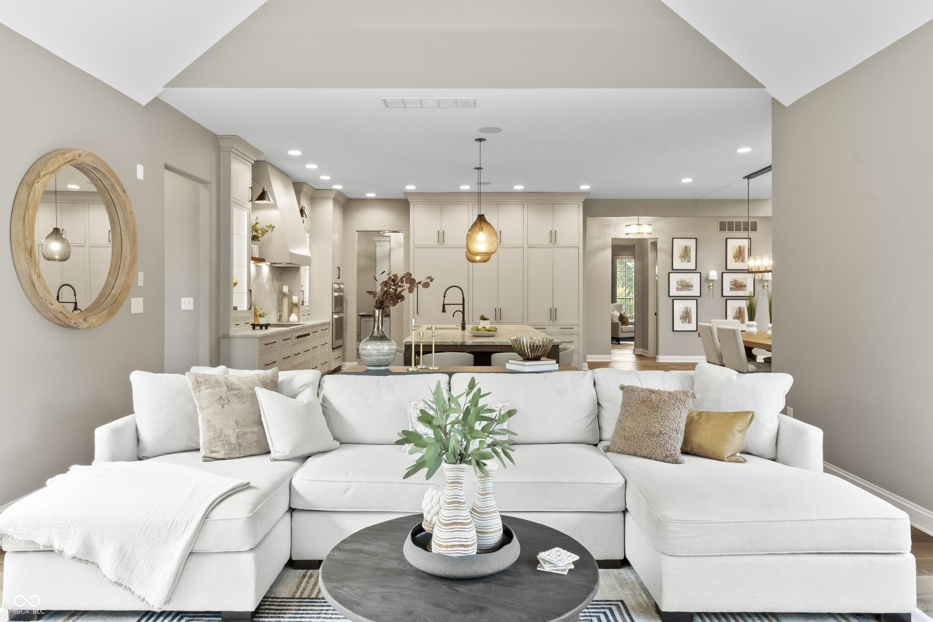 10704 Club Chase Fishers, IN 46037 - Photo 19 of 61