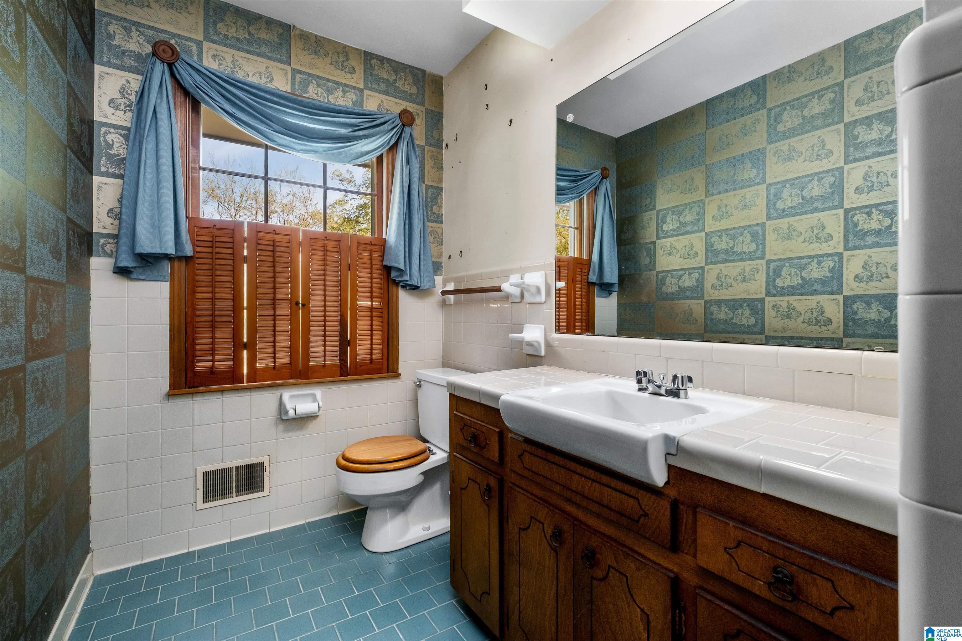 2221 Tal Brook Road Birmingham, AL 35216 - Photo 17 of 25